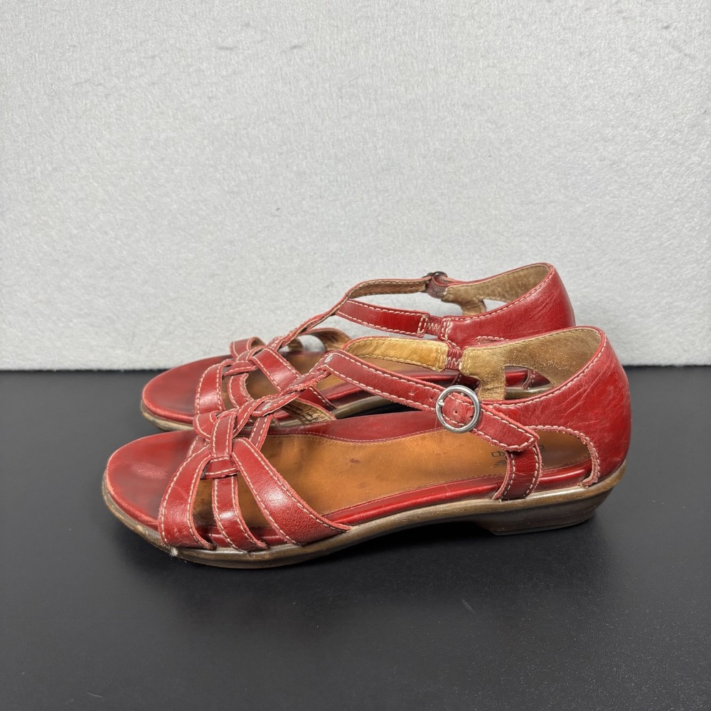 Dansko Red Leather Woven Braided Low Heel Strappy Sandals Womens Size 40/9.5-10